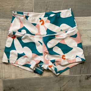 Girls Who Powerlift Spring Fling 2.5 Shorts